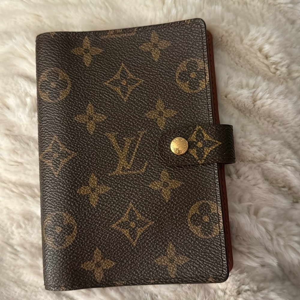 Authentic LV Agenda Wallet